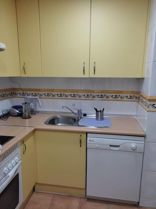 Apartamento Renovado En El Centro De Benalmadena Exterior photo
